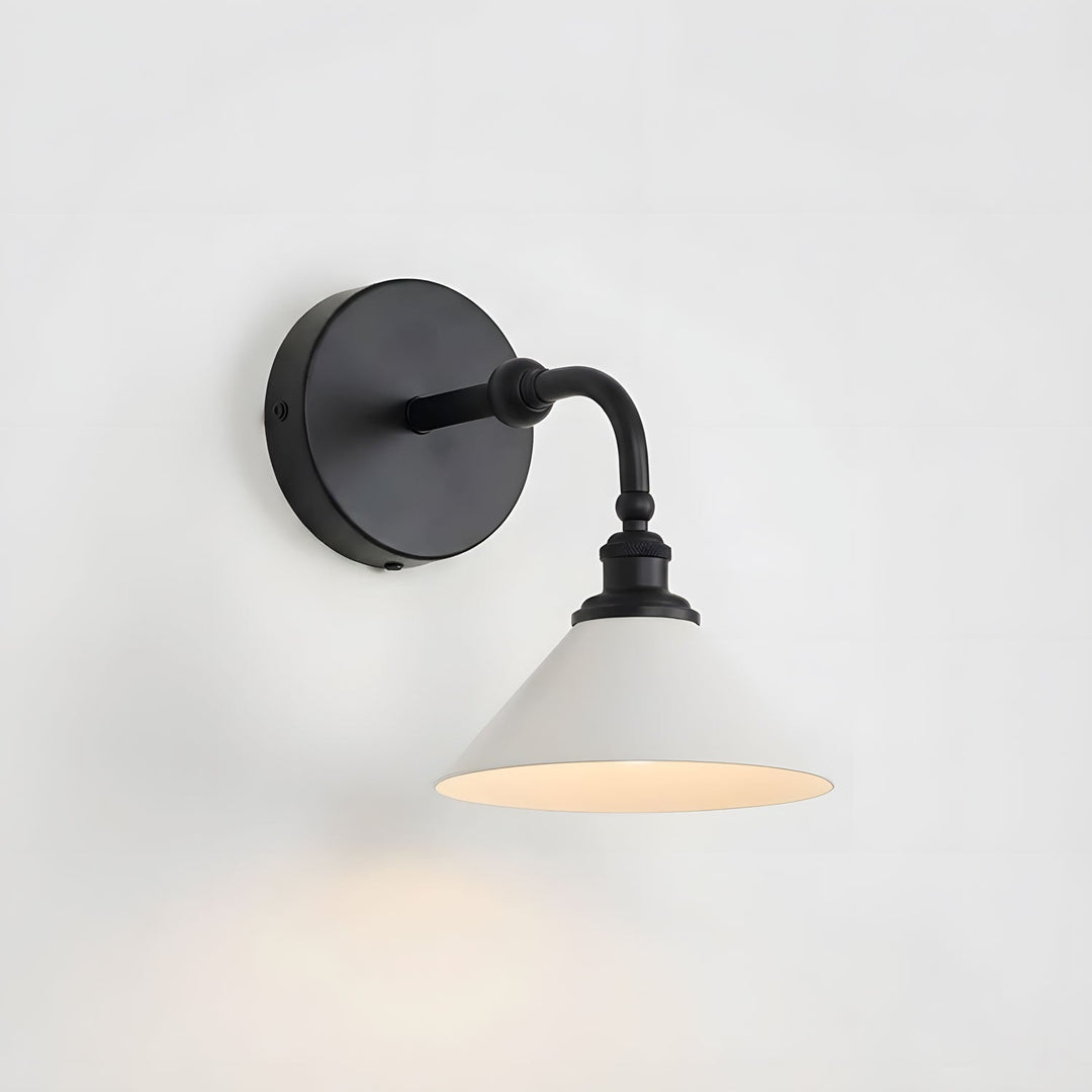 Bridgemont Vägglampa