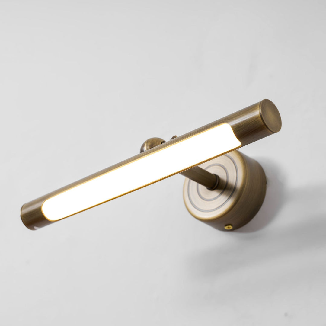 Brunelux Vägglampa