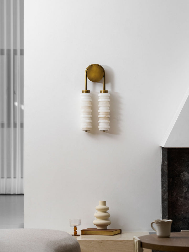 Calla Ribbed Alabaster Vägglampa