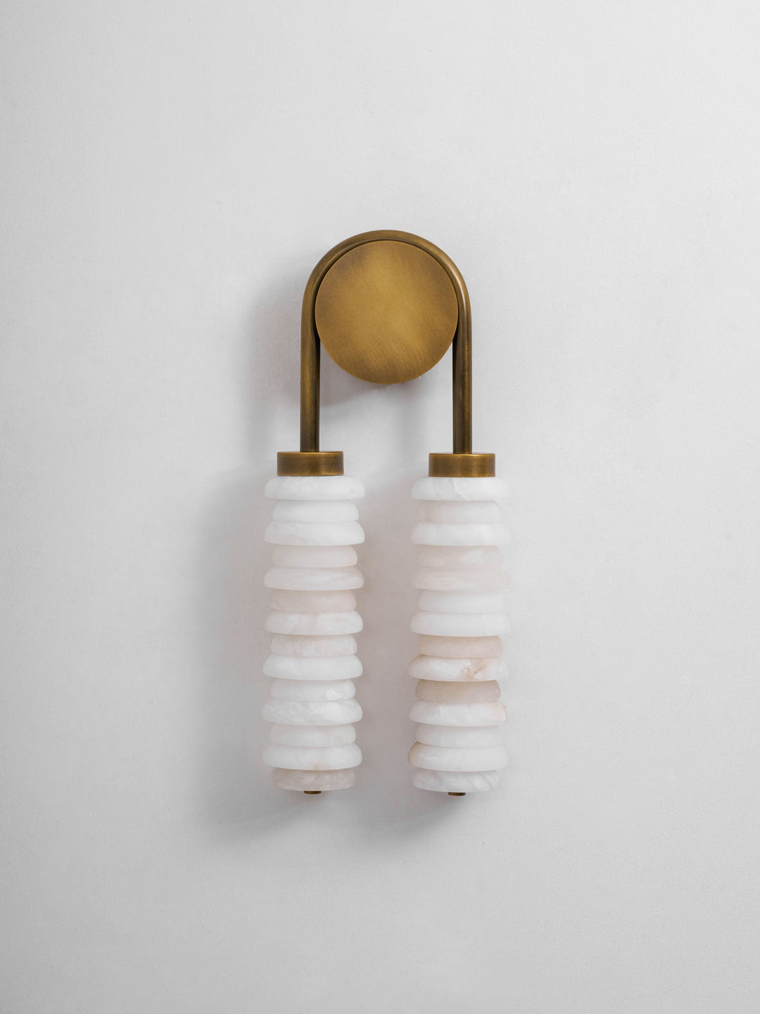 Calla Ribbed Alabaster Vägglampa