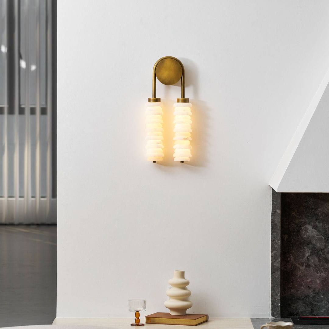 Calla Ribbed Alabaster Vägglampa
