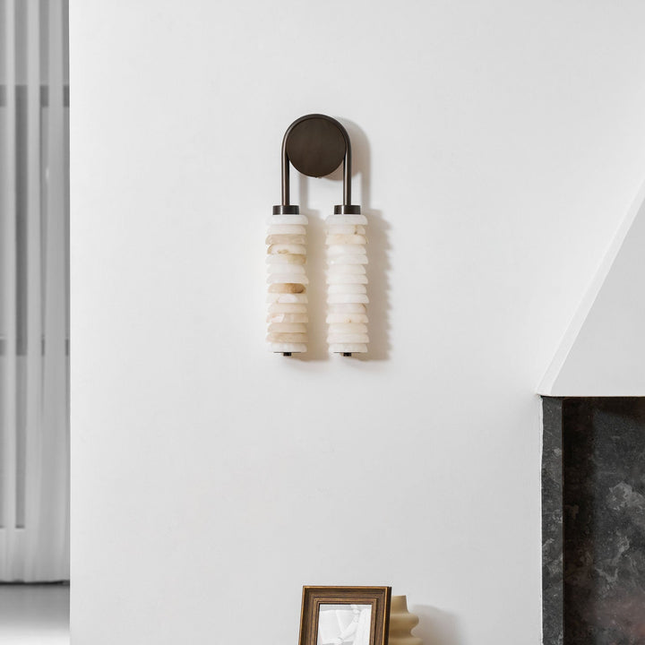 Calla Ribbed Alabaster Vägglampa