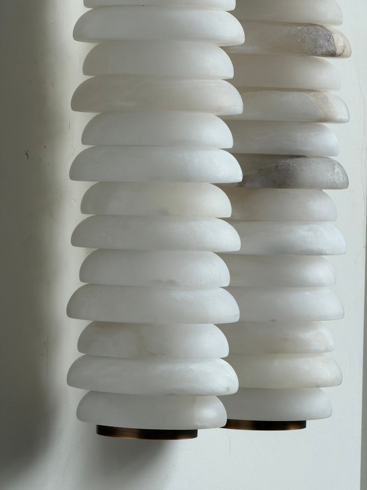 Calla Ribbed Alabaster Vägglampa