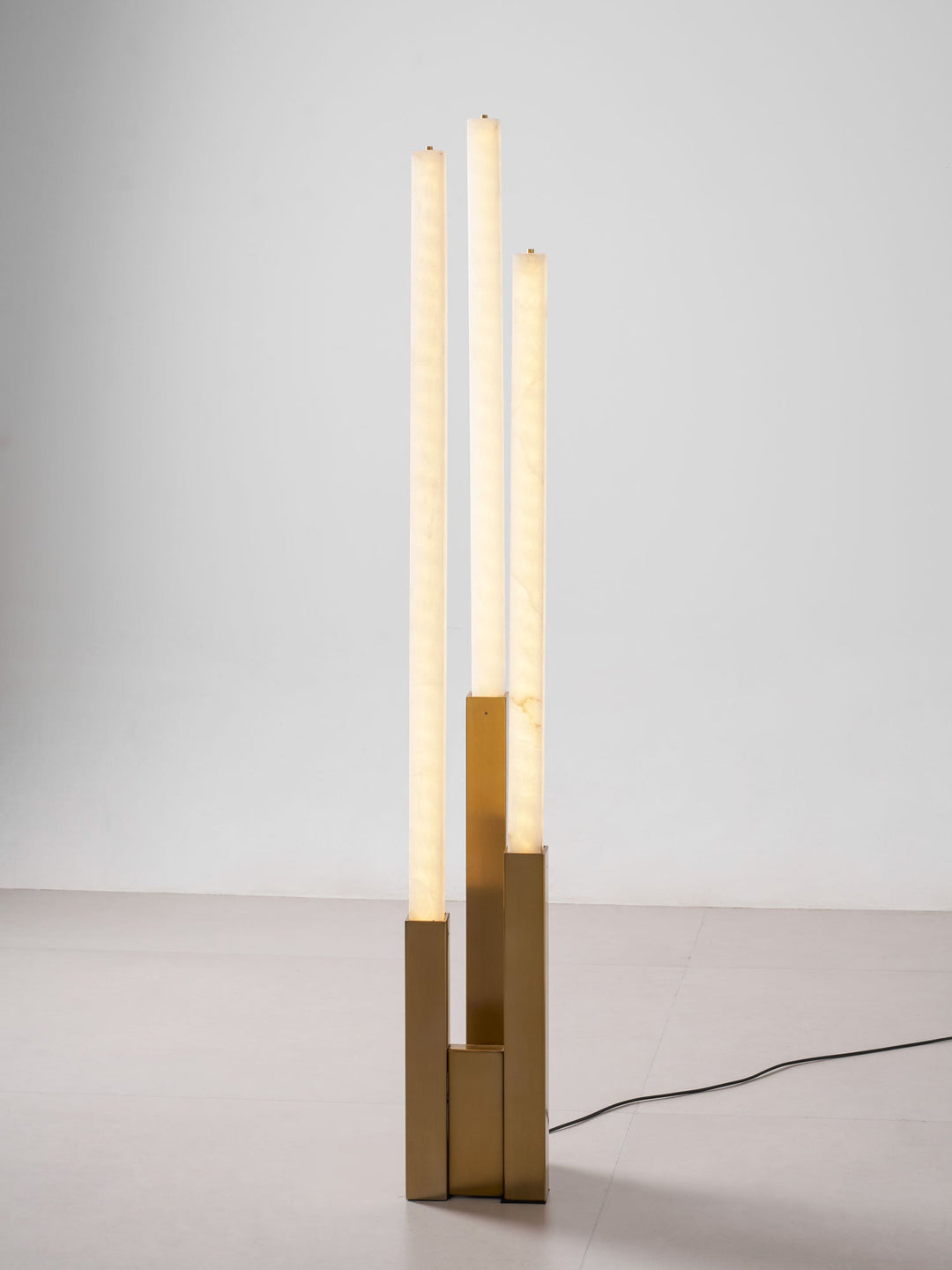 Callisto Alabaster Golvlampa