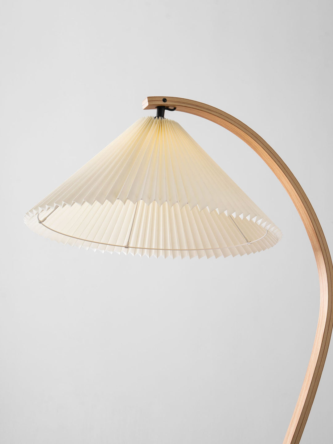 Caprani Golvlampa