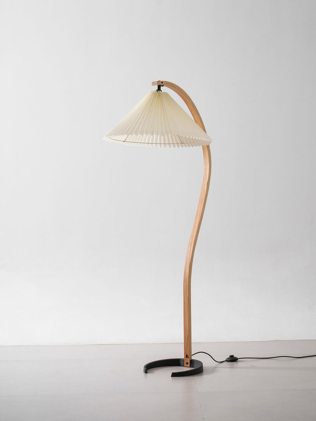 Caprani Golvlampa
