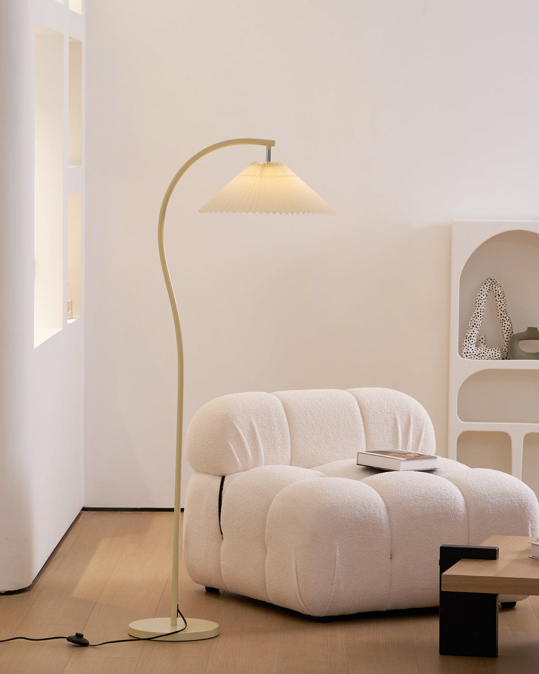 Crescini Plisserad Golvlampa