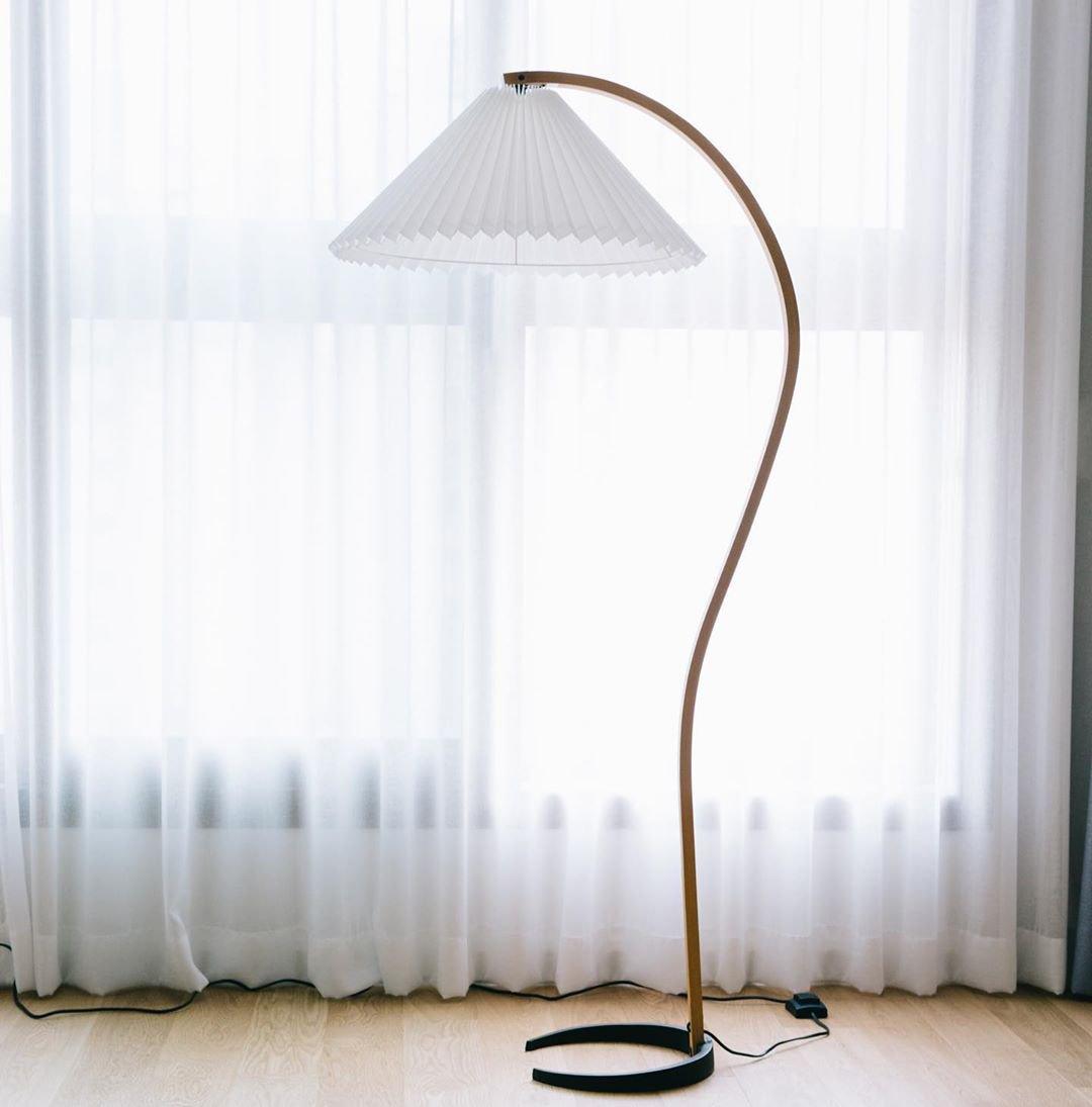 Caprani Golvlampa