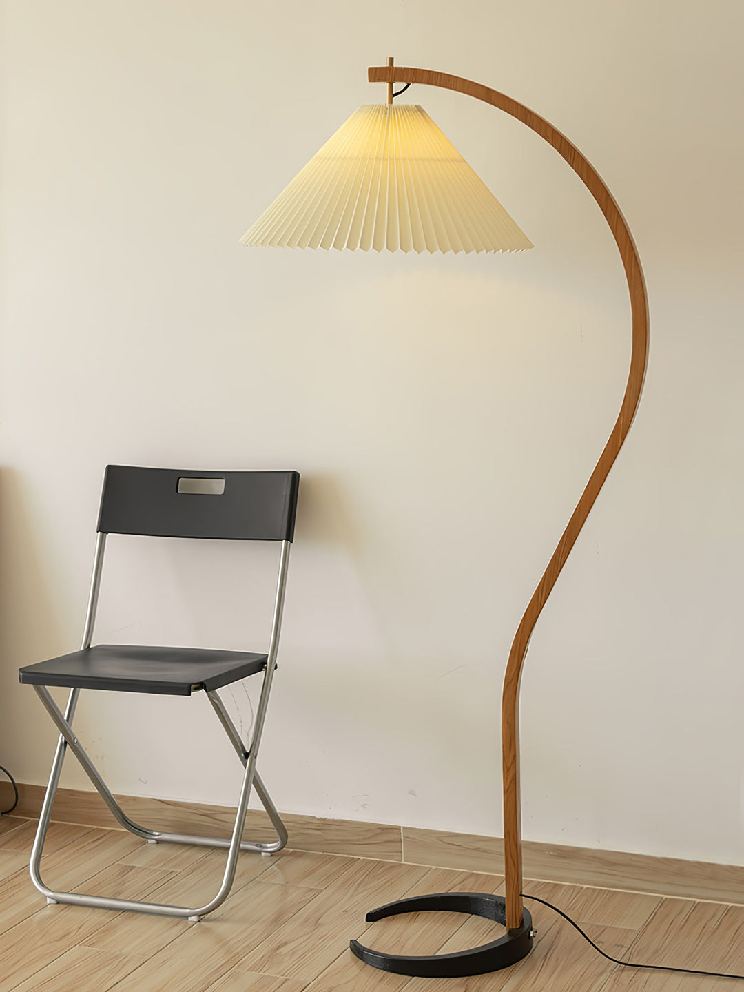 Caprani Golvlampa