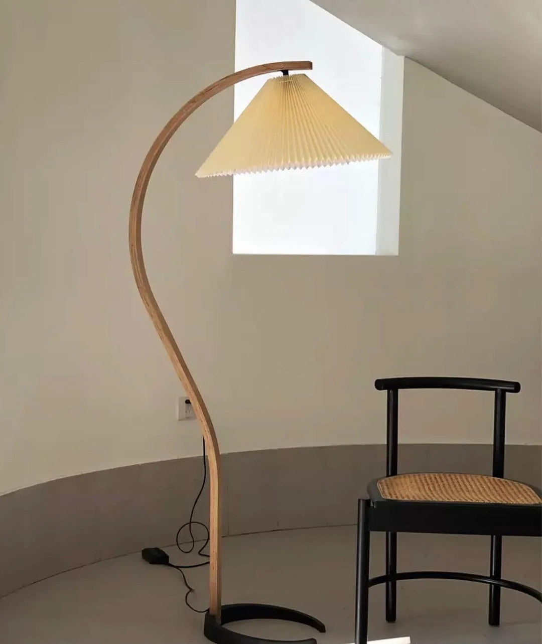 Caprani Golvlampa