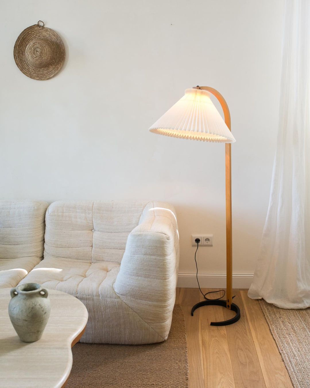 Caprani Golvlampa