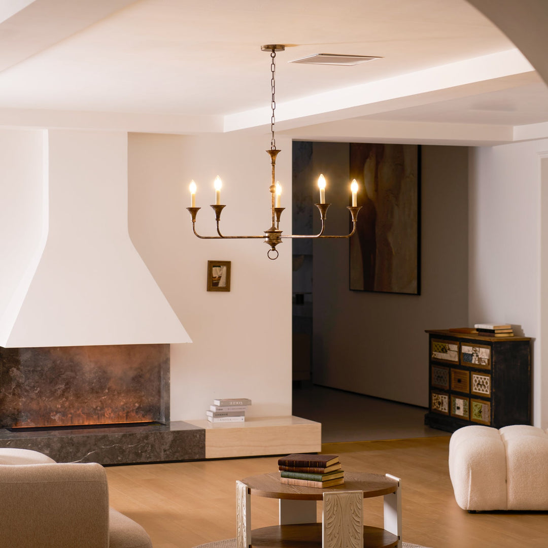 Elara Kandelaber Chandelier