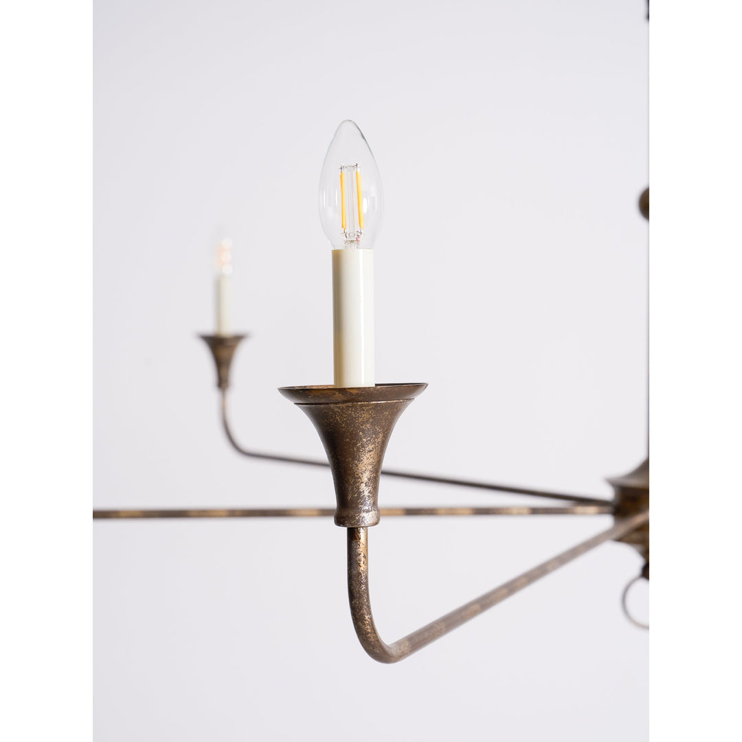 Elara Kandelaber Chandelier