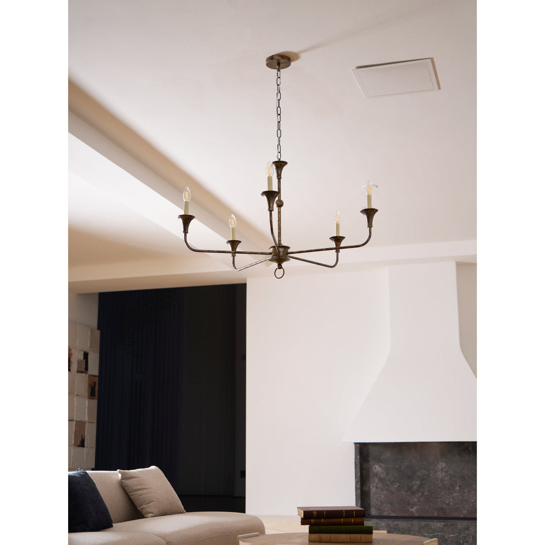 Elara Kandelaber Chandelier