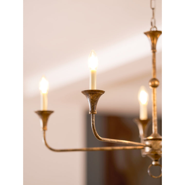 Elara Kandelaber Chandelier