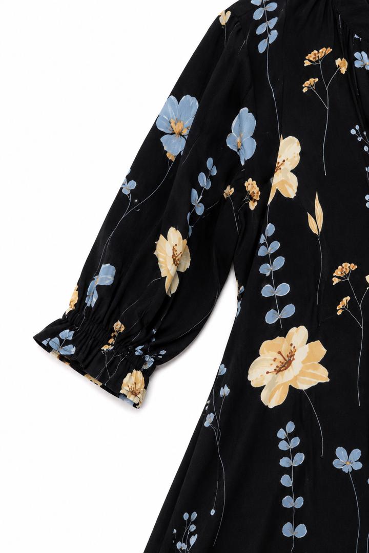 Wearbella – Klänning maxi z kwiatowym wzorem i kołnierzem