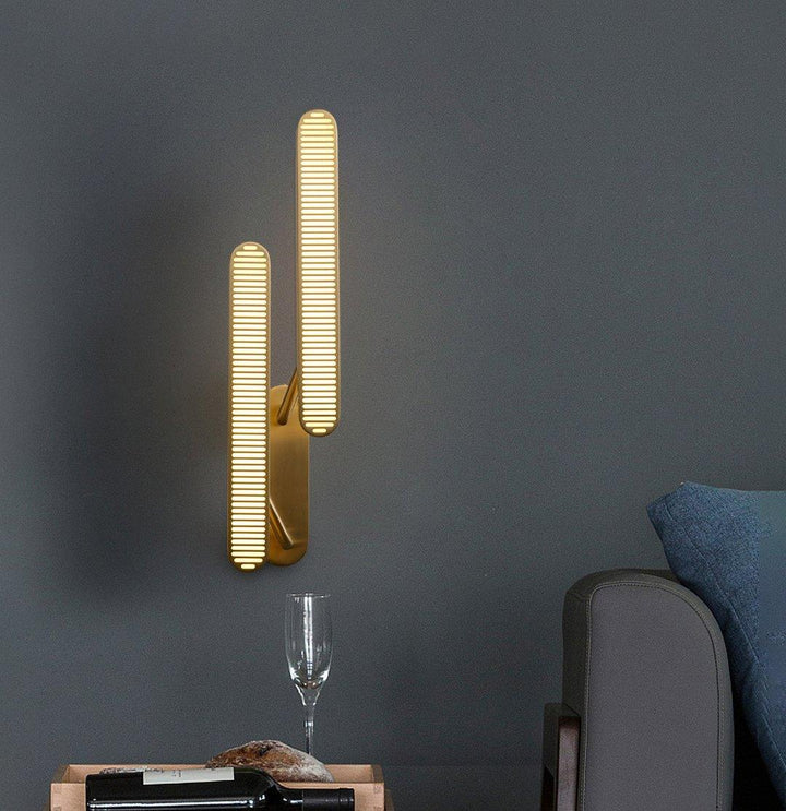 Colt Vägglampa