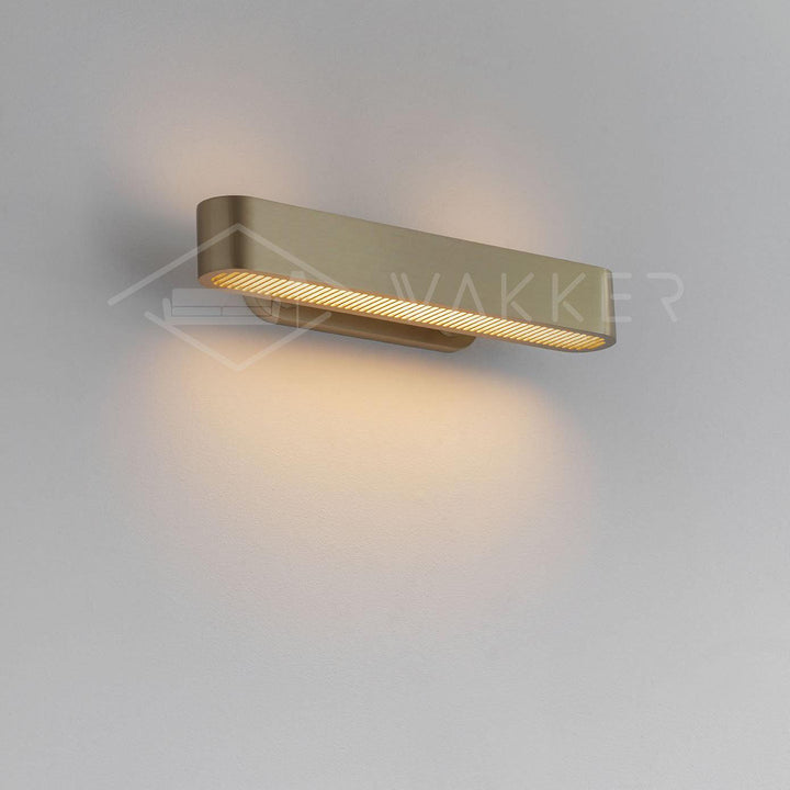 Colt Vägglampa