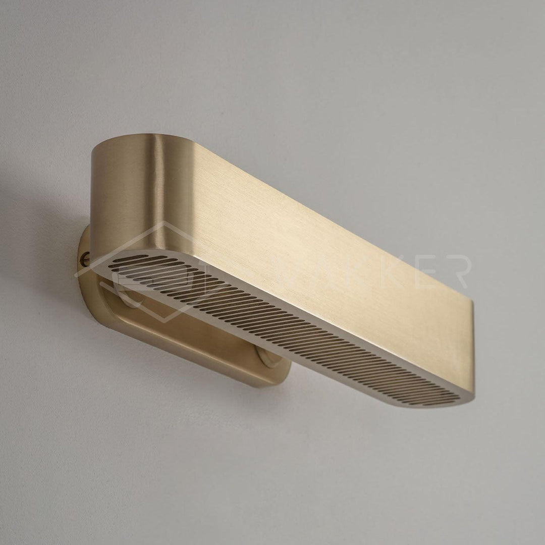 Colt Vägglampa