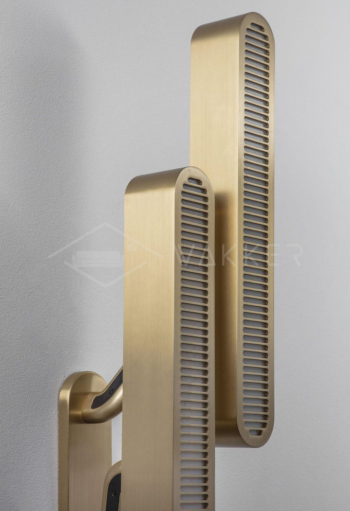 Colt Vägglampa