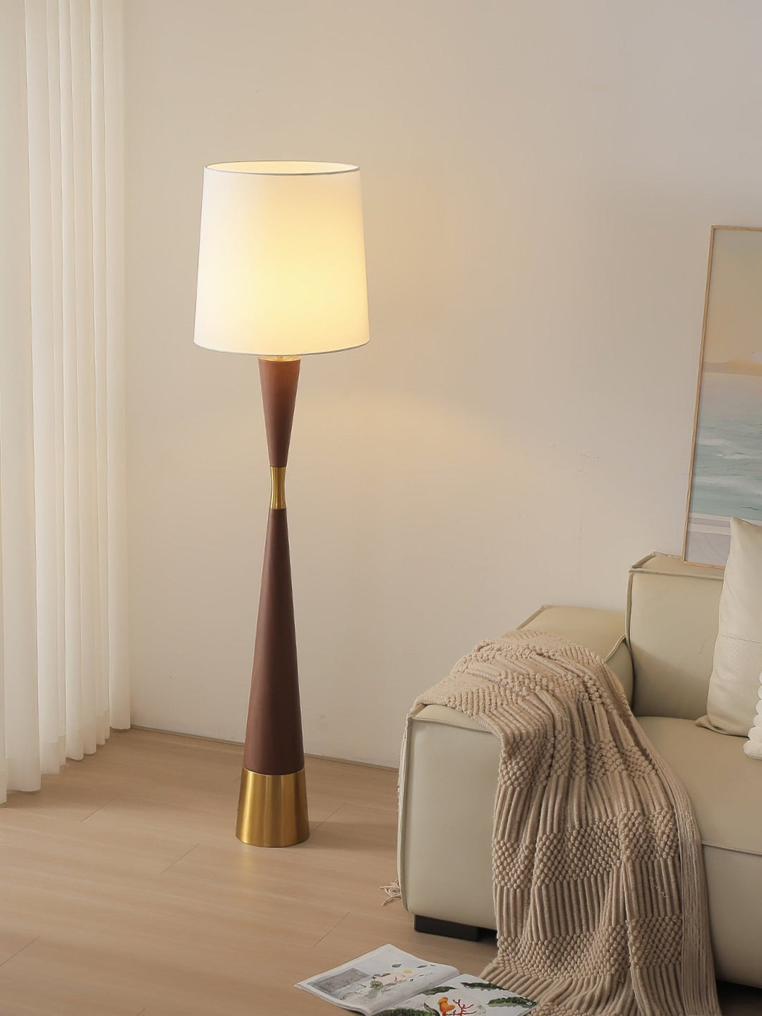 Kona Midja Golvlampa