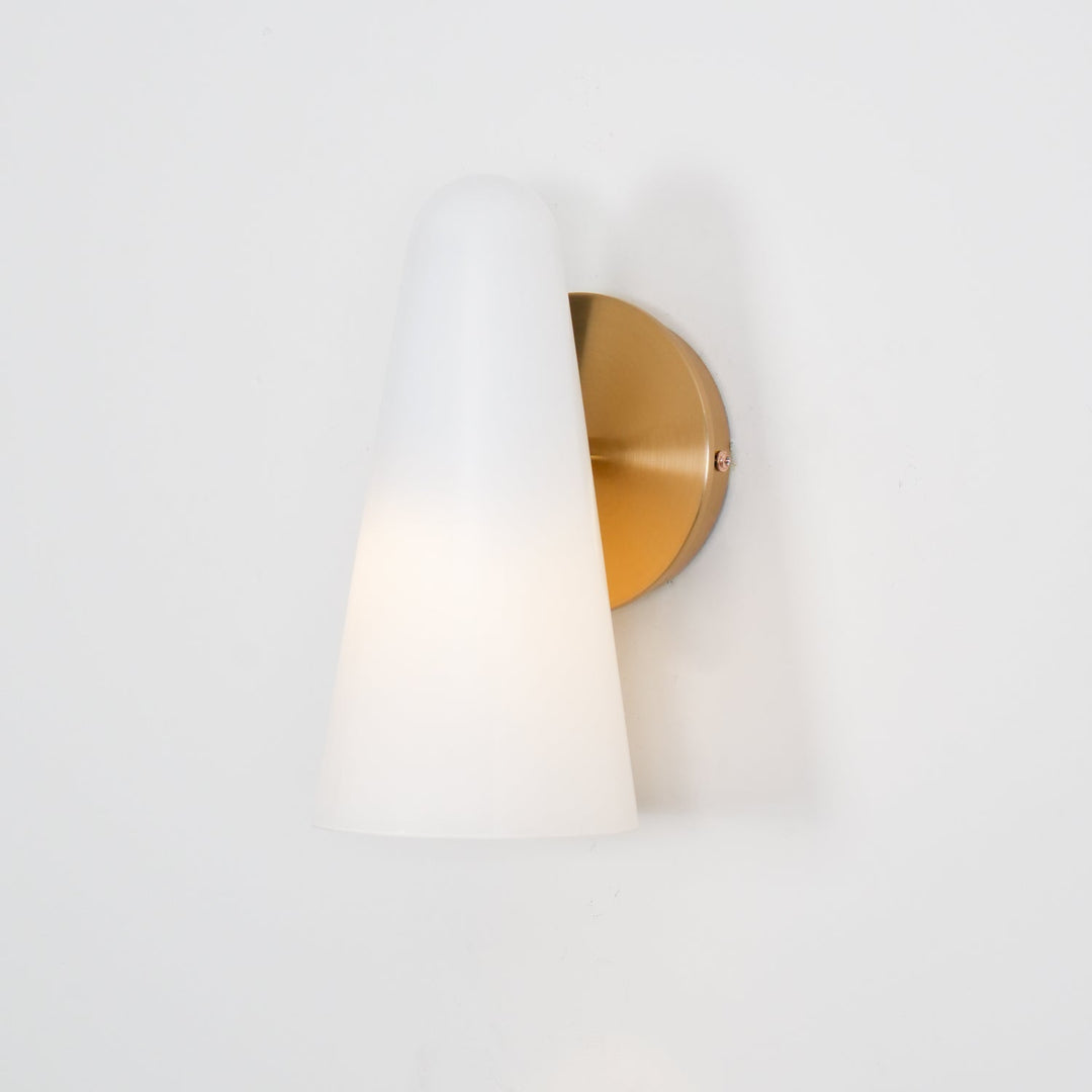 Konisk Glasvägglampa