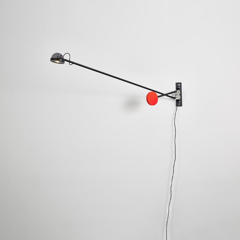 Precision Movement Vägglampa