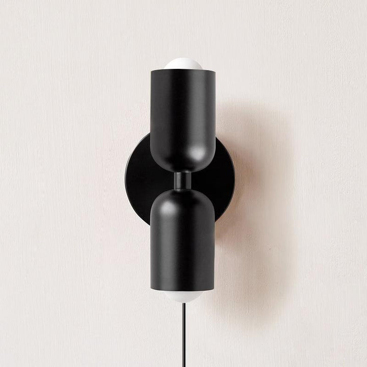 Couleur Dubbel Plug-In Vägglampa