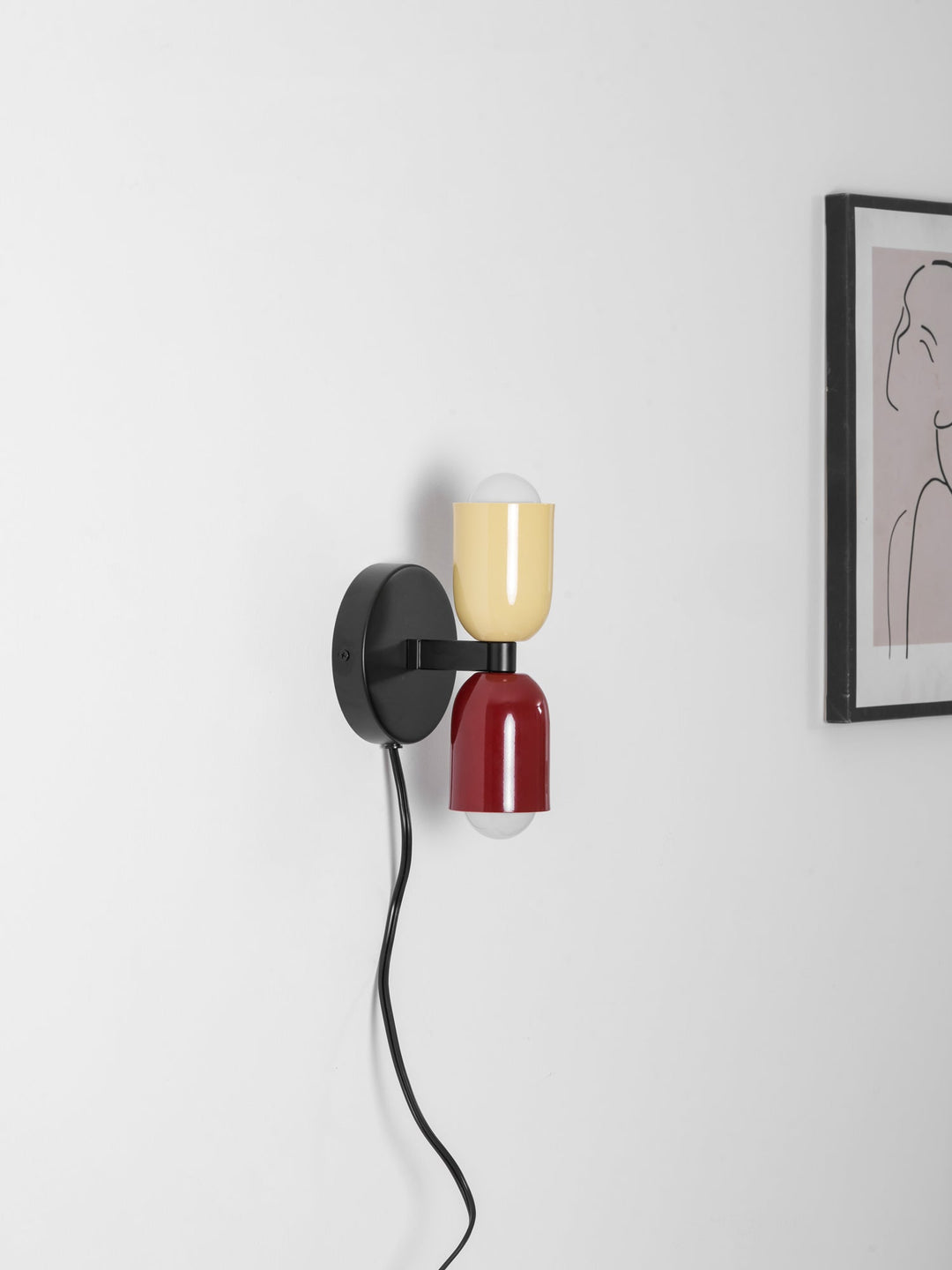 Couleur Dubbel Plug-In Vägglampa