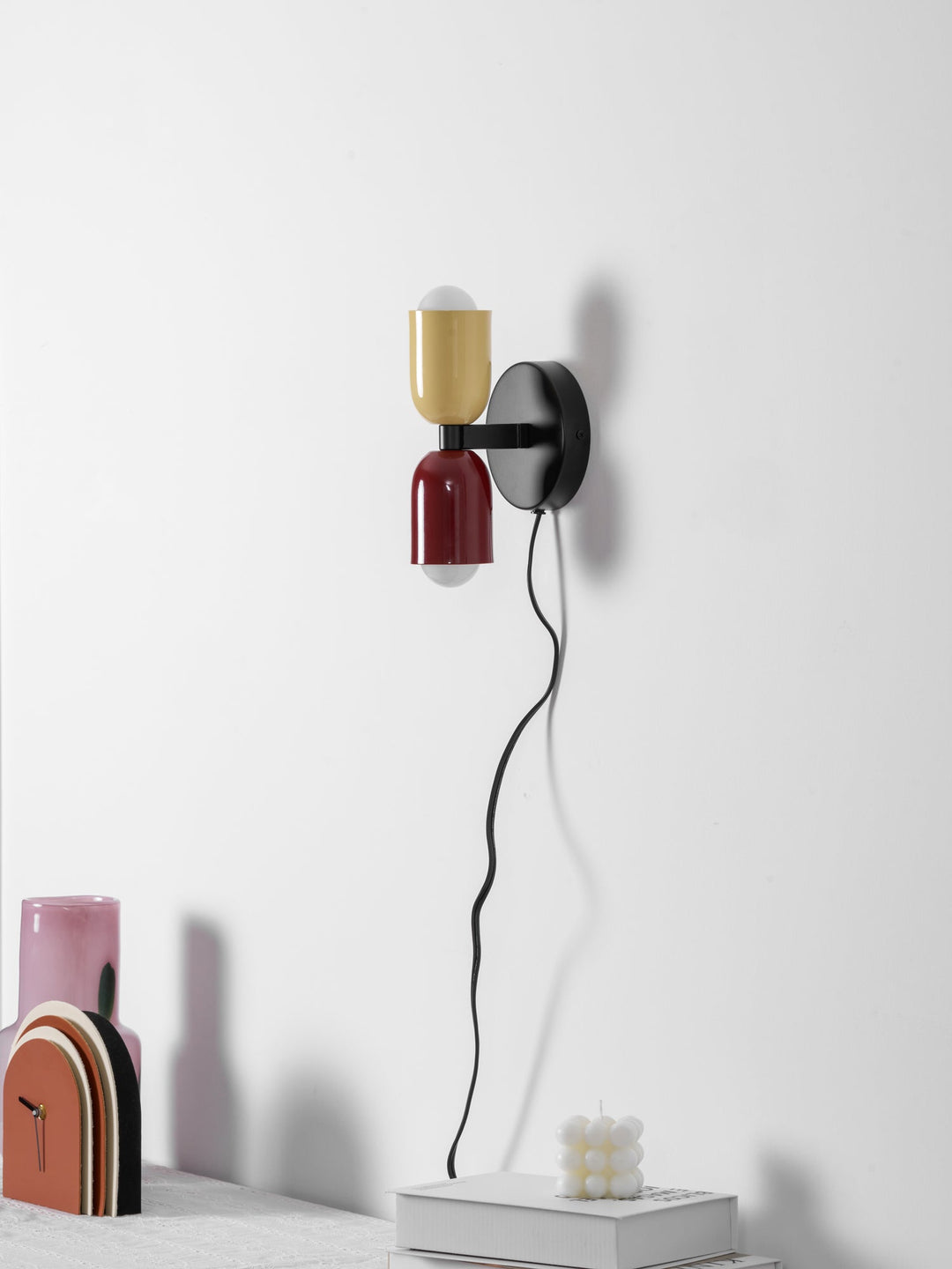 Couleur Dubbel Plug-In Vägglampa
