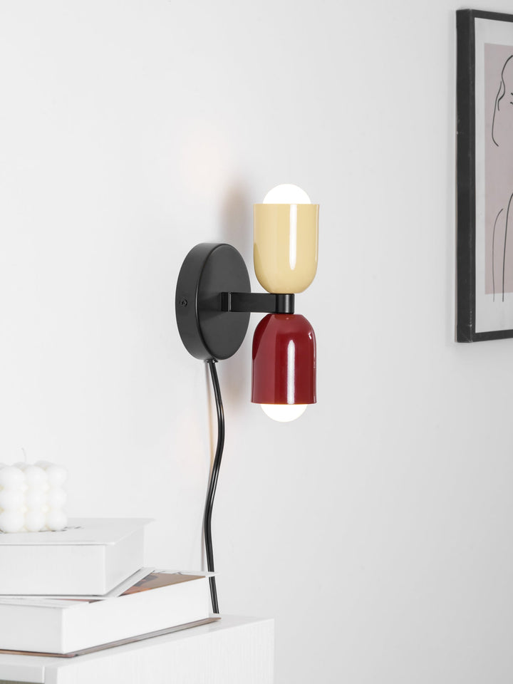 Couleur Dubbel Plug-In Vägglampa