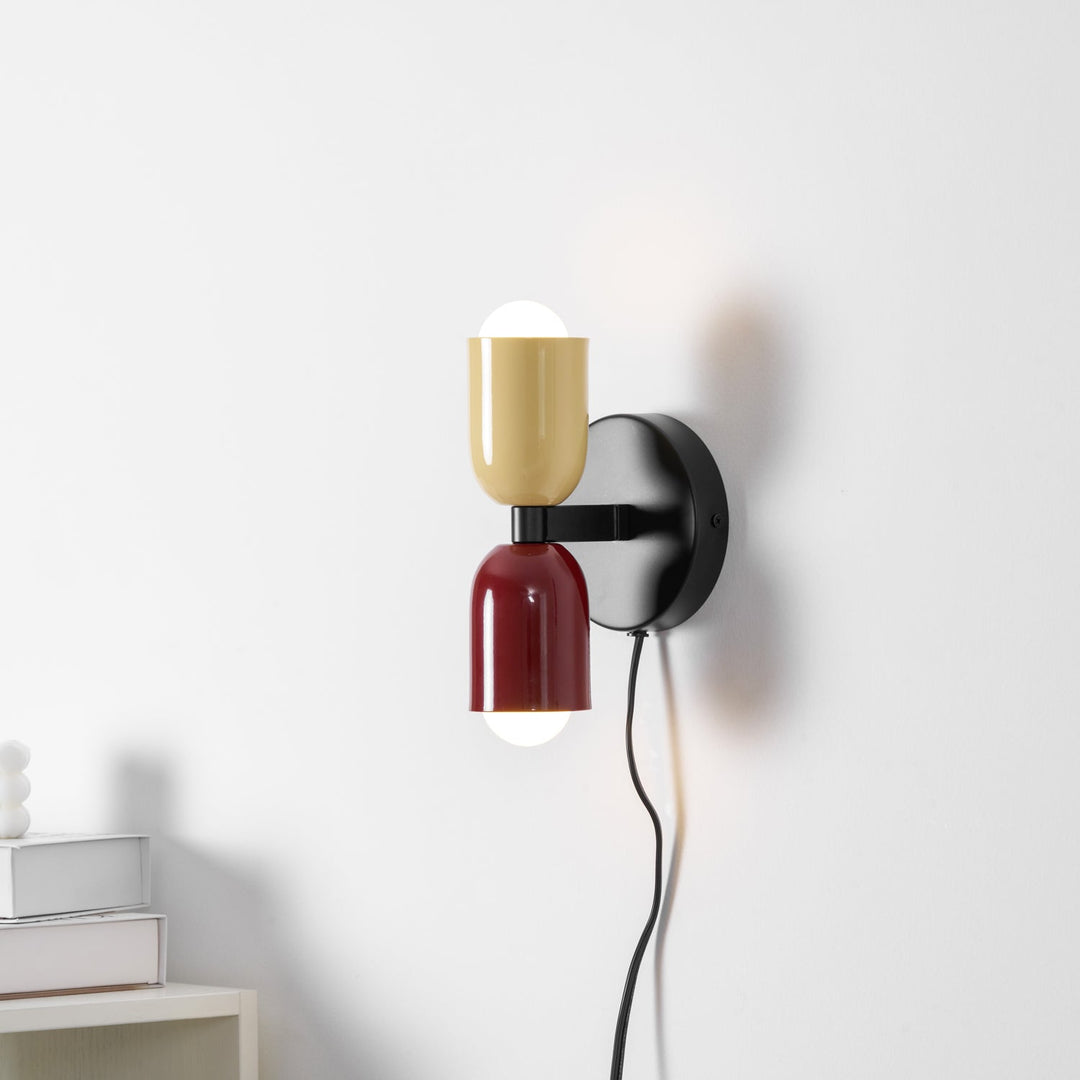 Couleur Dubbel Plug-In Vägglampa