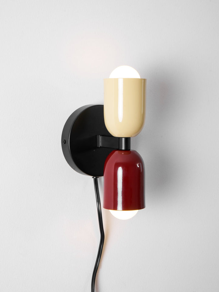 Couleur Dubbel Plug-In Vägglampa