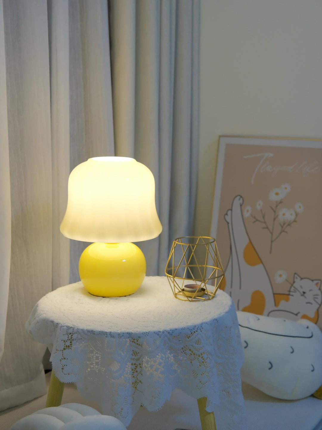 Krämig Svamp Bordslampa
