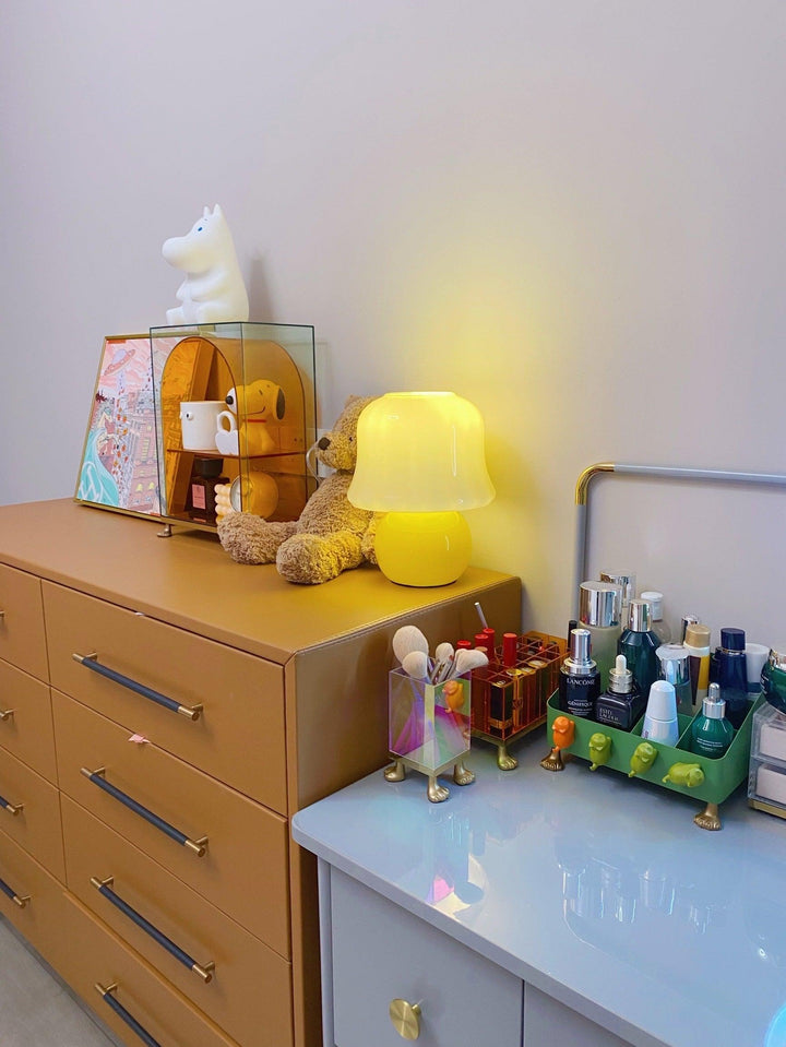 Krämig Svamp Bordslampa