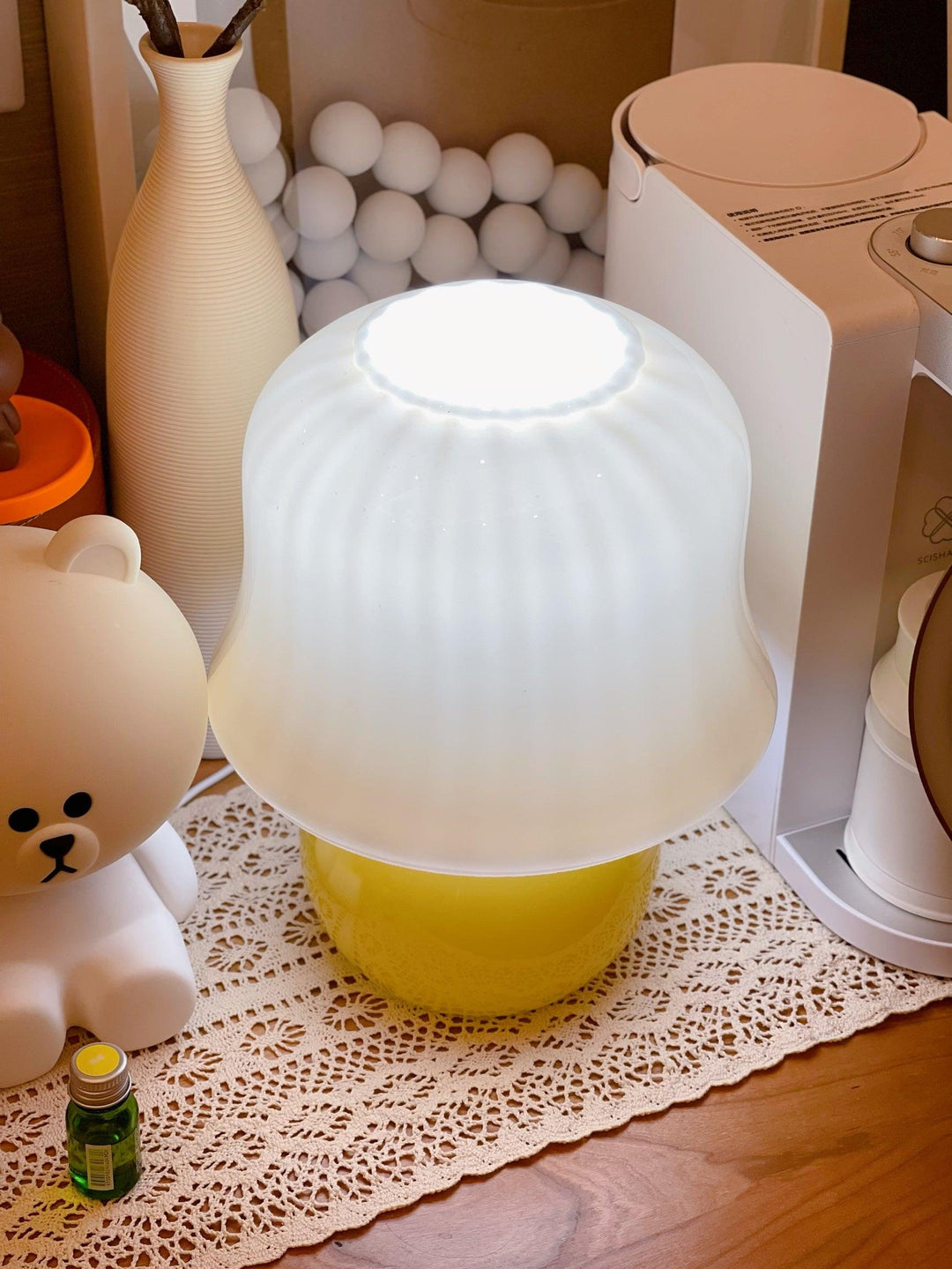 Krämig Svamp Bordslampa