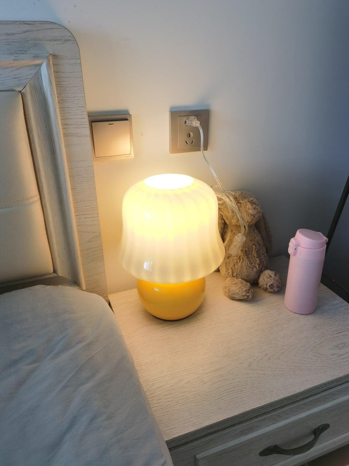 Krämig Svamp Bordslampa