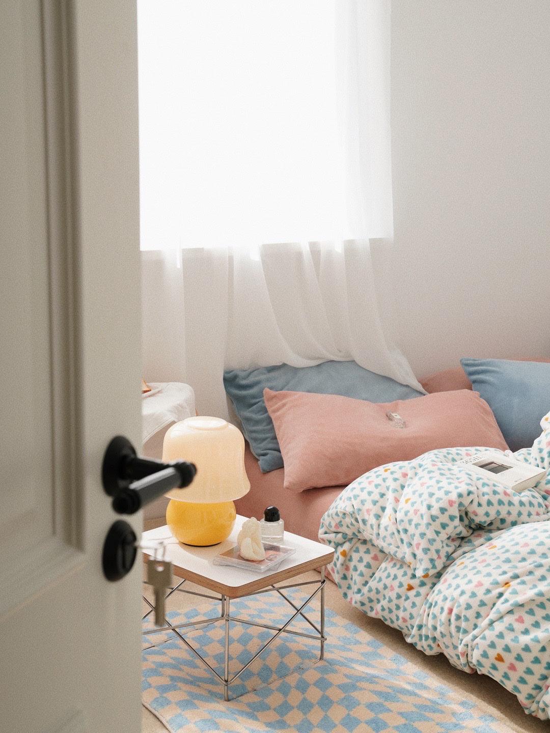 Krämig Svamp Bordslampa