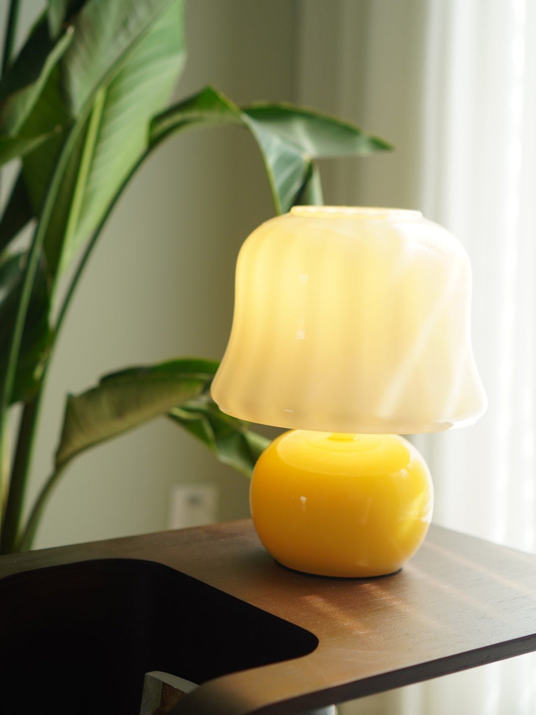 Krämig Svamp Bordslampa