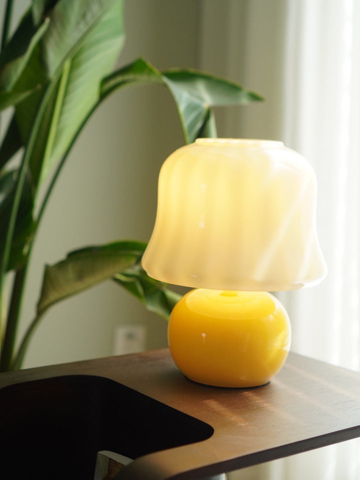 Krämig Svamp Bordslampa