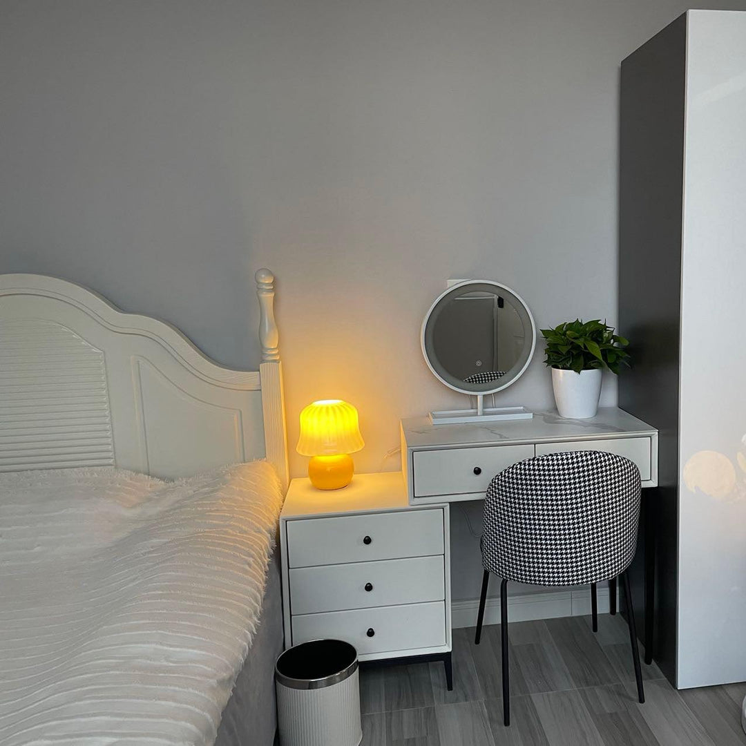 Krämig Svamp Bordslampa