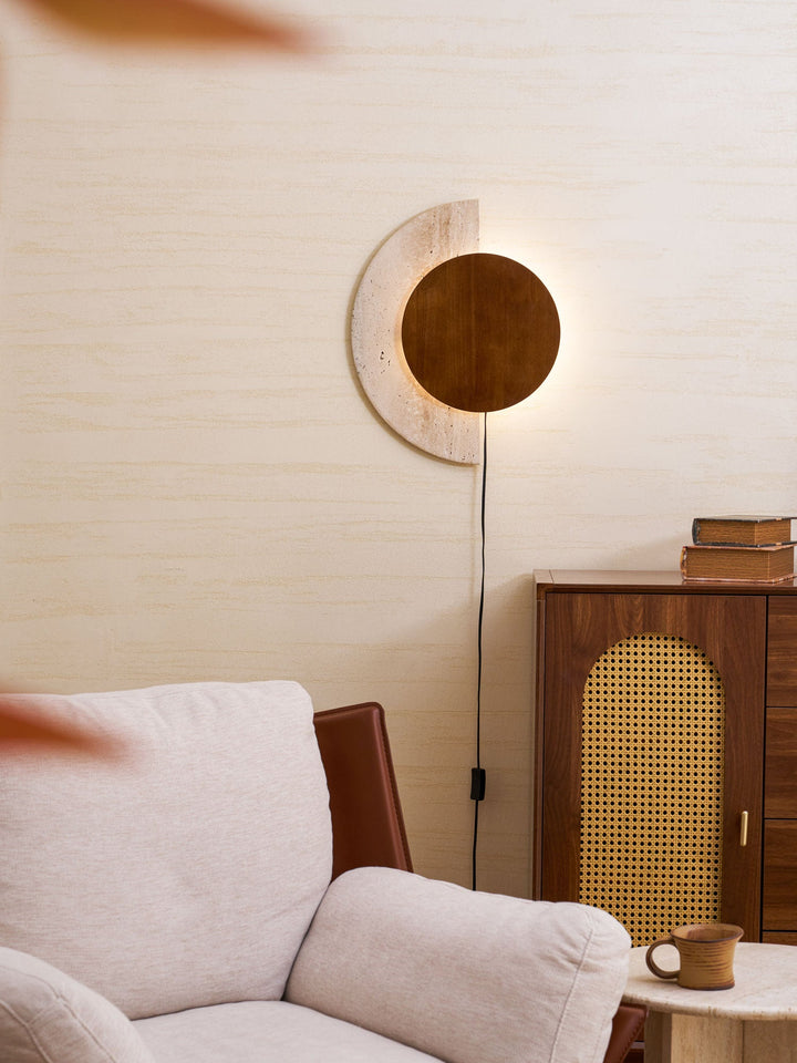 Crescent Halo Vägglampa med Plug-in