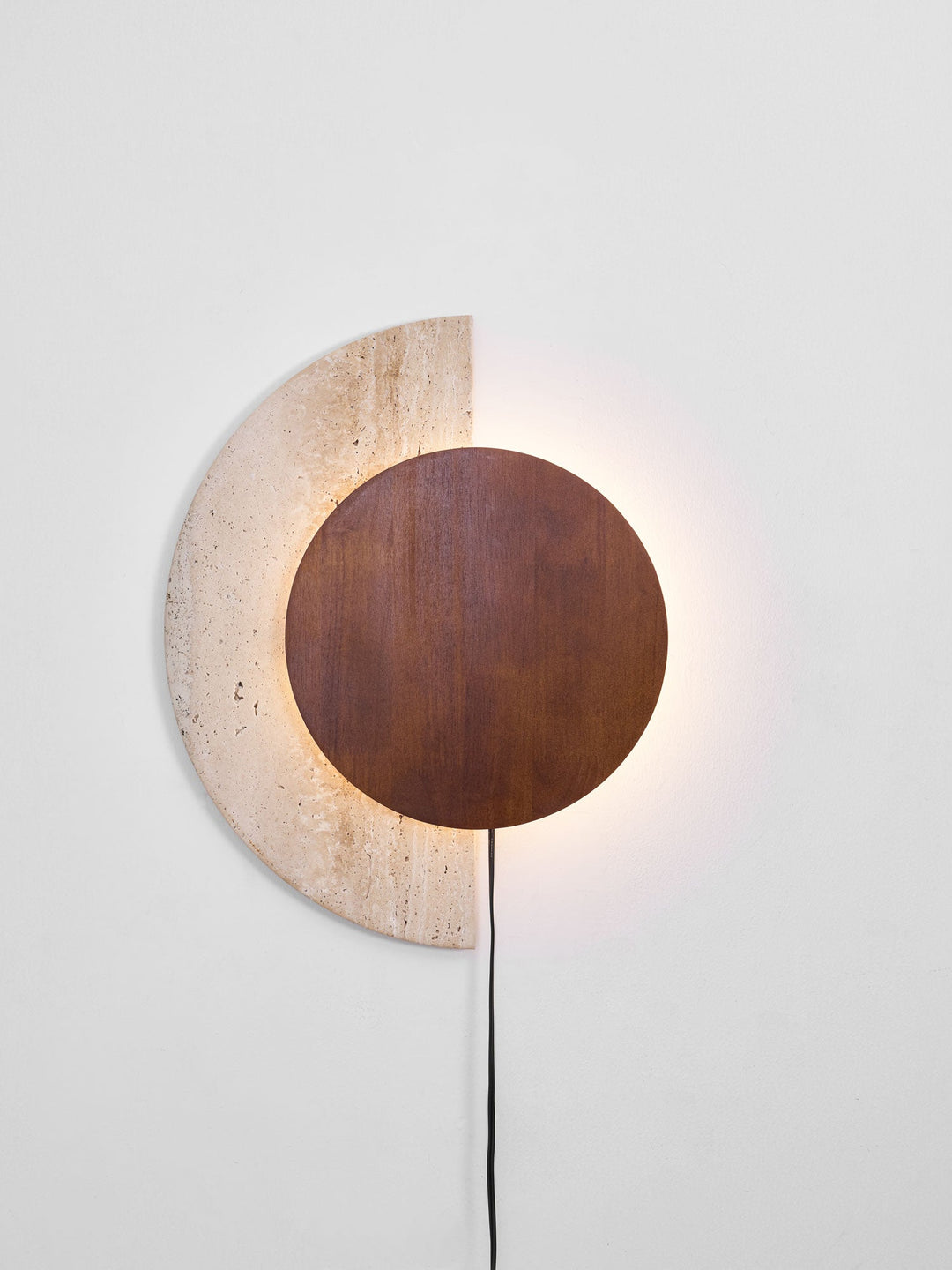 Crescent Halo Vägglampa med Plug-in