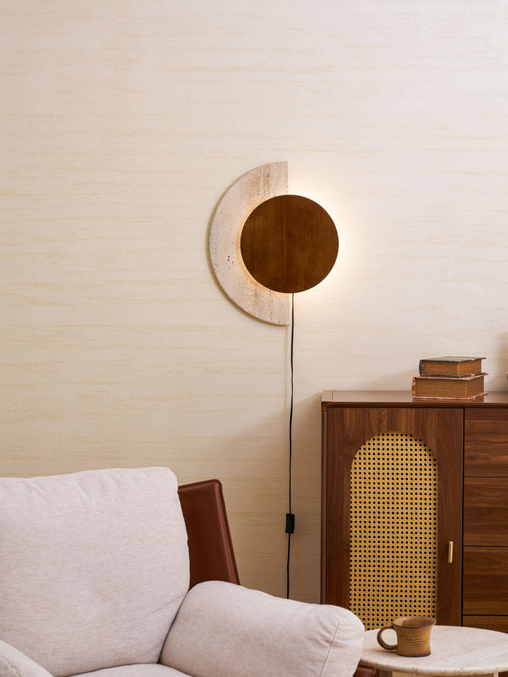 Crescent Halo Vägglampa med Plug-in