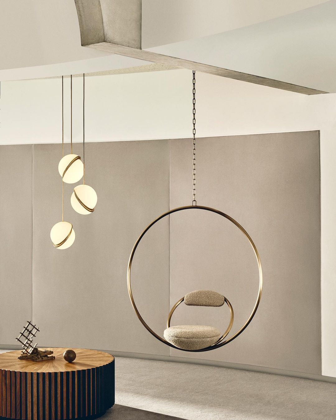 Crescent Pendellampa