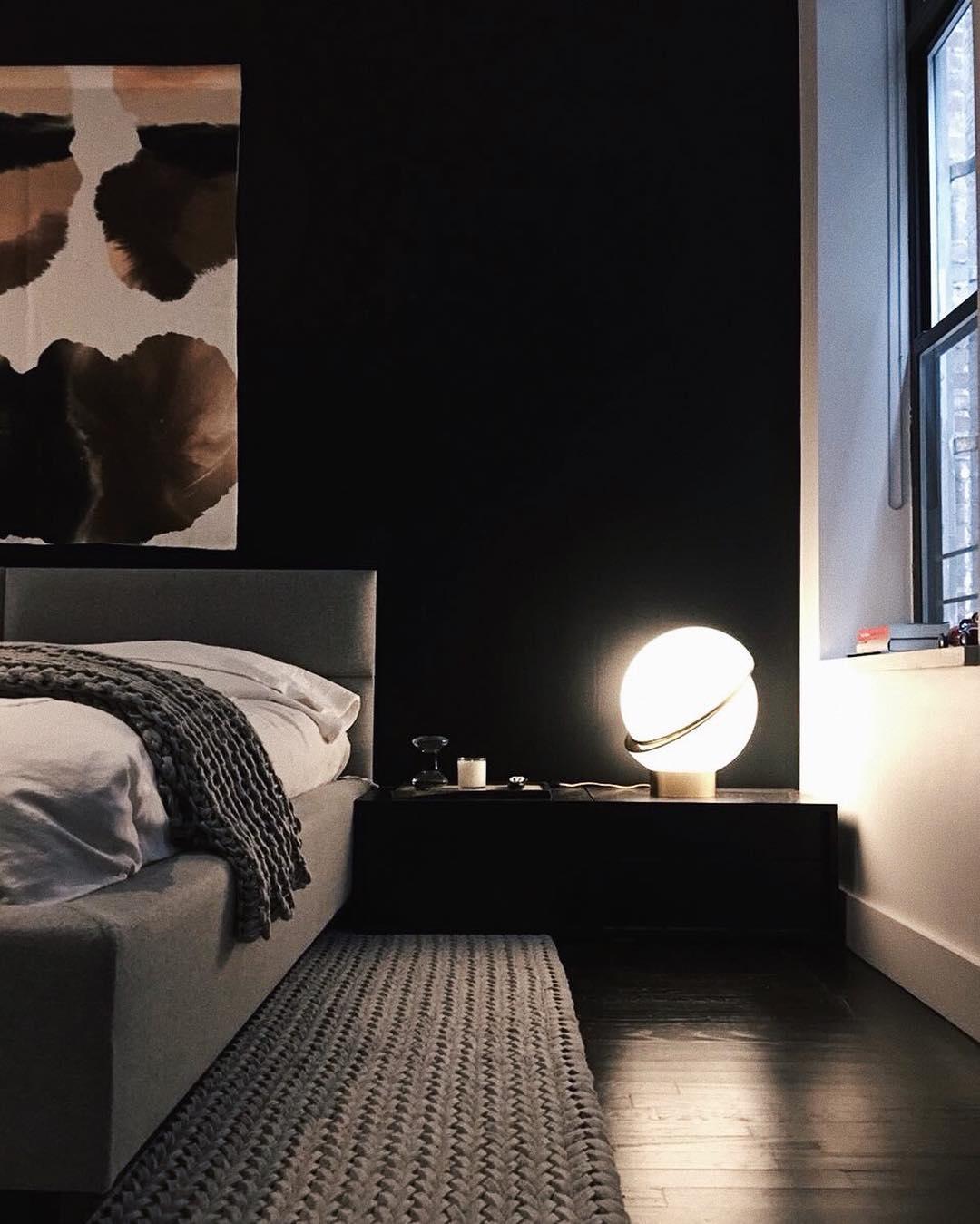 Crescent Bordslampa