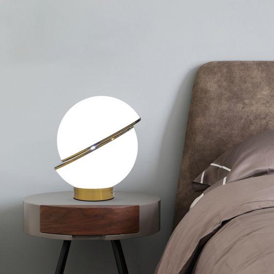 Crescent Bordslampa