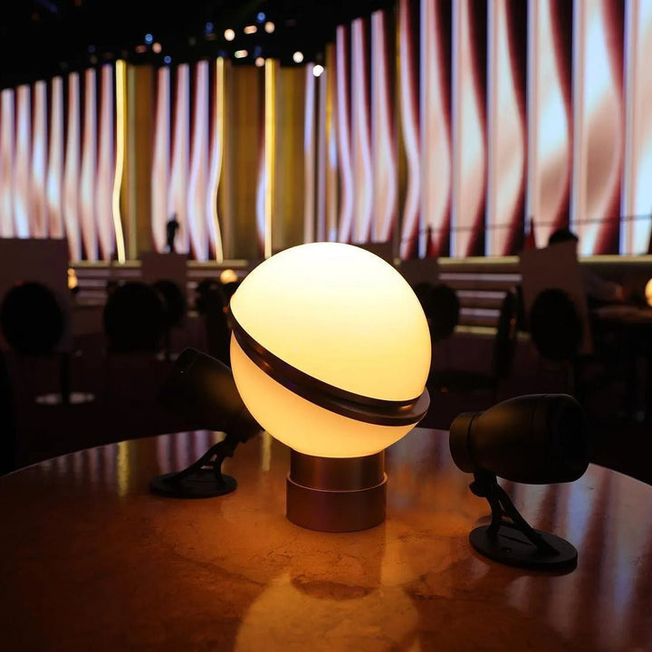 Crescent Bordslampa