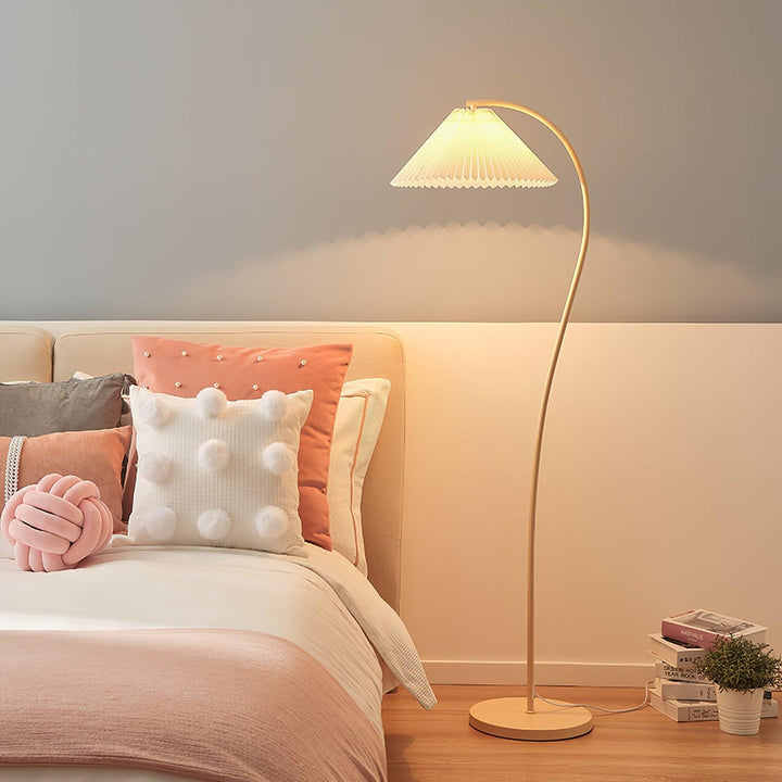 Crescini Plisserad Golvlampa