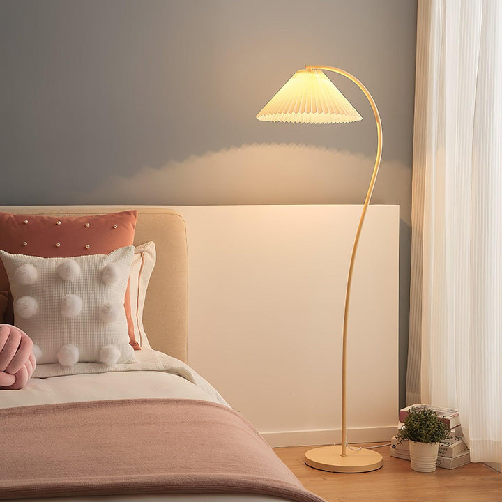 Crescini Plisserad Golvlampa